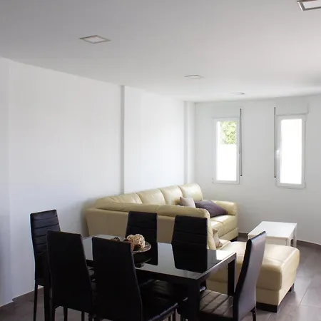 Homely Duplex Las Lagunas Apartment *