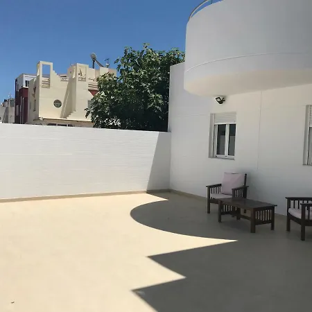Homely Duplex Las Lagunas *